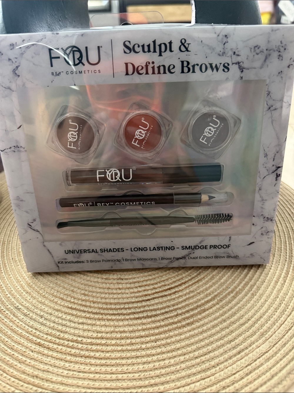BFY COSMETICS Sculpt & Define Brows Kit – 3x Brown Shades NIB